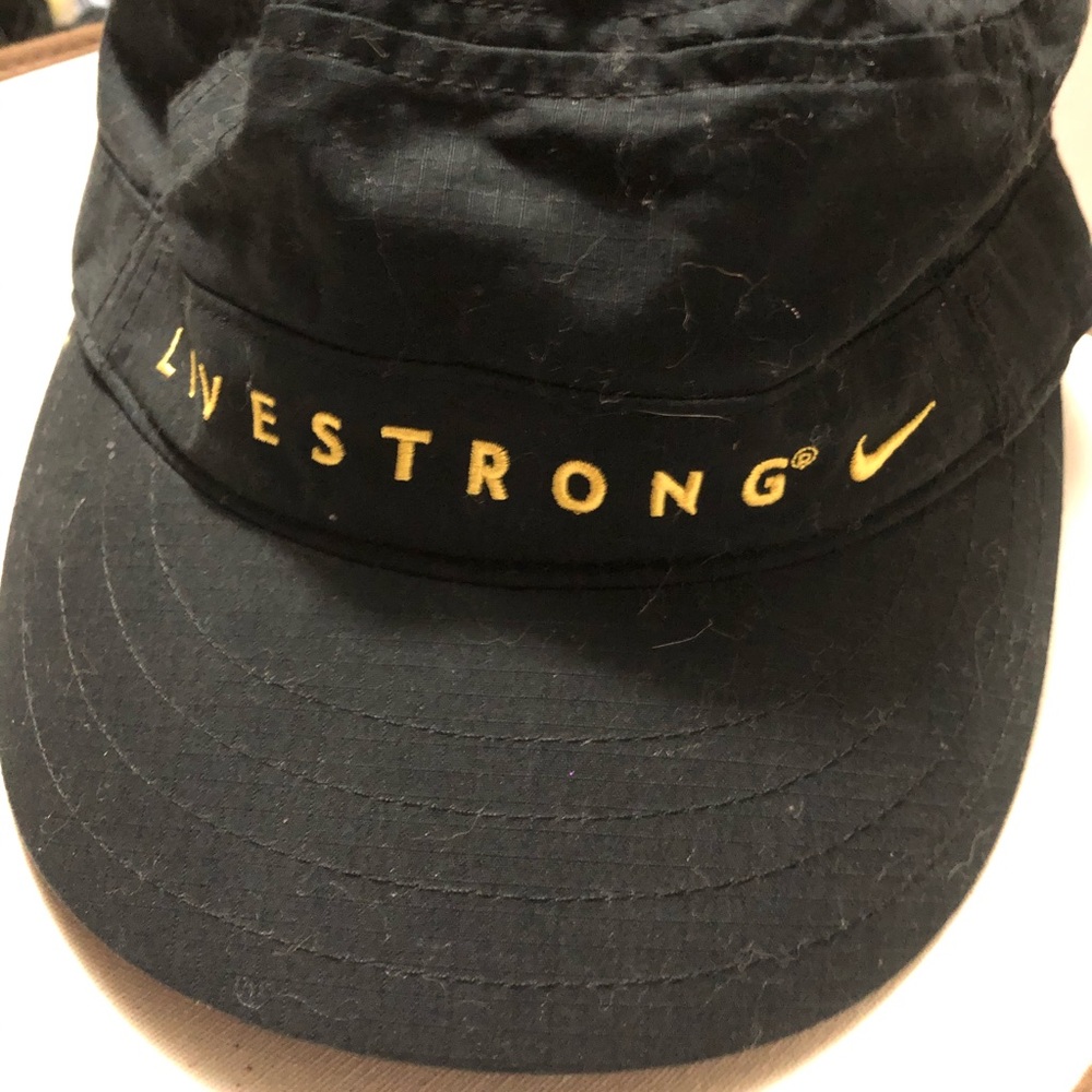 Nike livestrong hat